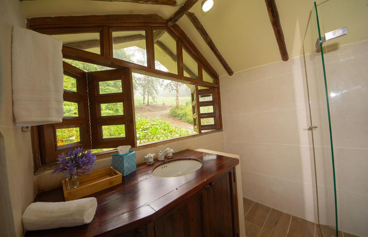 Las Mercedes Lodge Кали Экстерьер фото